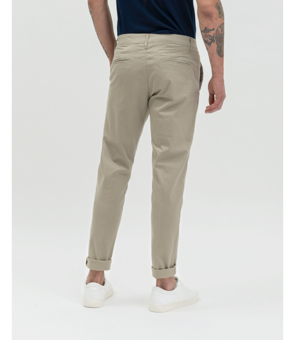 5 pocket trousers in relief fabric