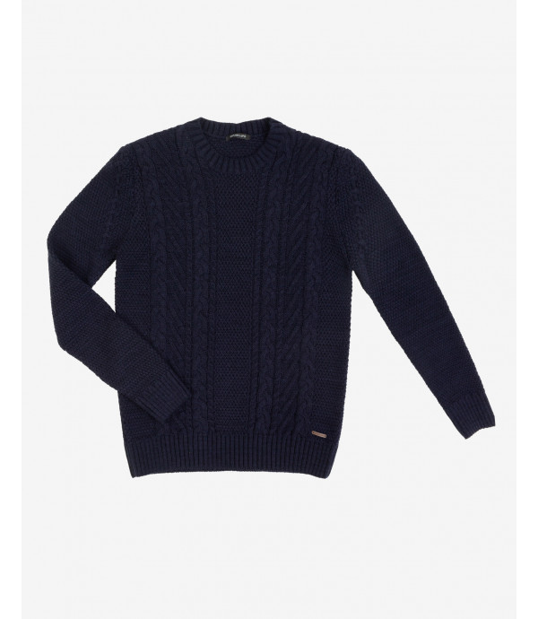 Crewneck cable knit sweater
