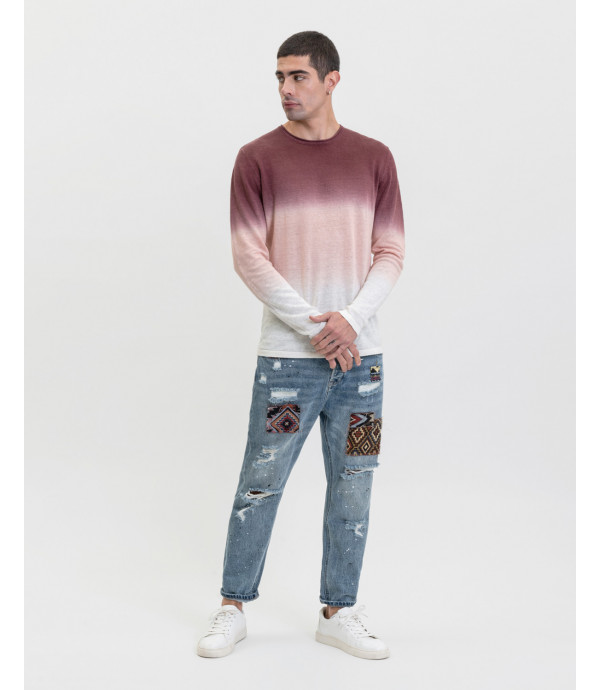 MIKE carrot cropped fit jeans with ethnic patches