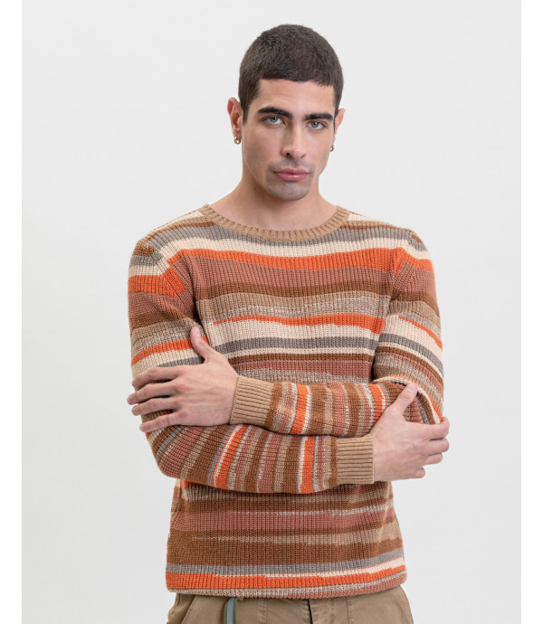 Sweater with intarsia