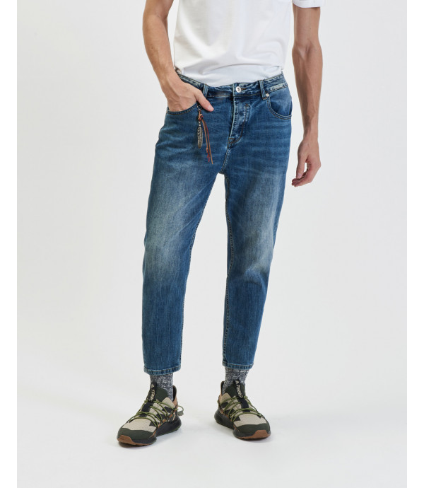 Mike carrot cropped fit medium wash jeans