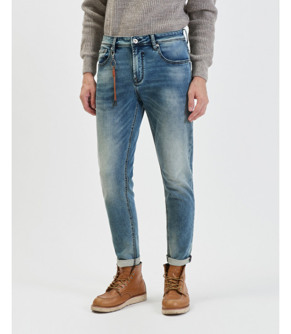 Bruce regular slim fit jeans with whiskers and abrasions