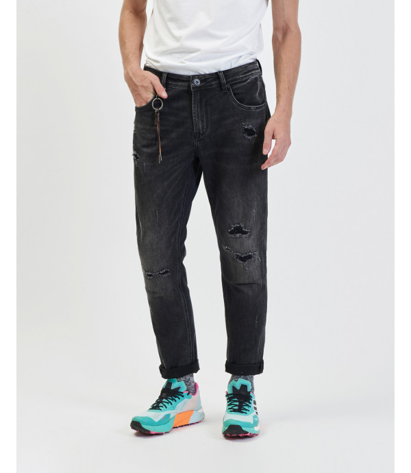 Kevin skinny fit black jeans with rips