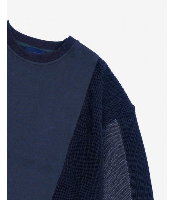 Crewneck sweater with knitted intarsia