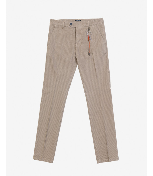 Slim fit elegant trousers in textured fabric