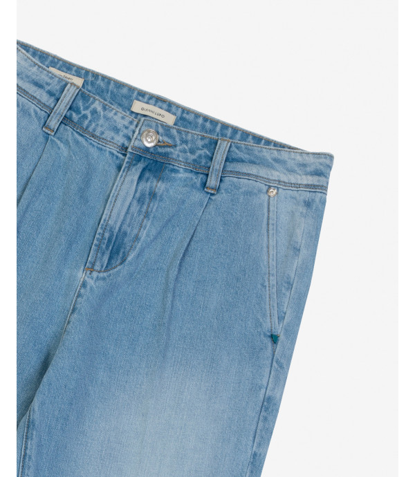 DANNY relaxed fit jeans with pleats in light wash