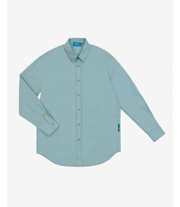 Relaxed fit shirt with holed back