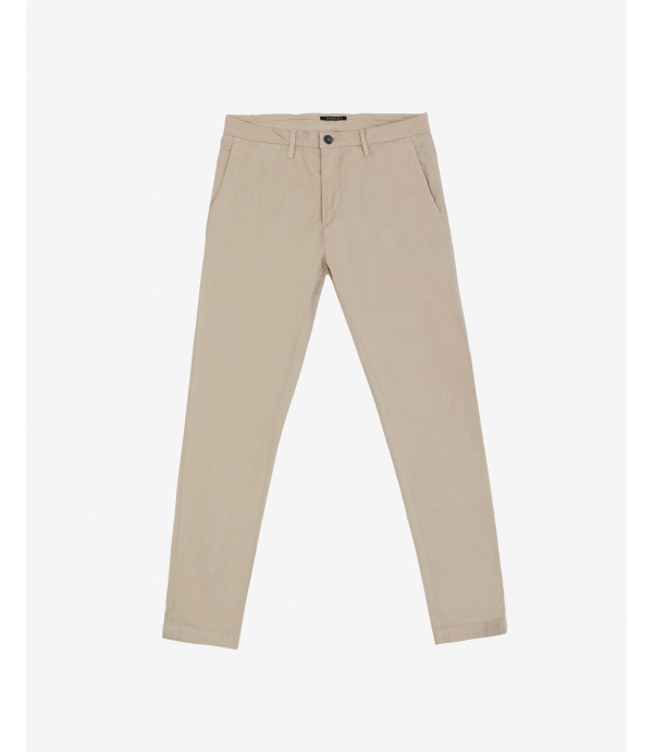 Chinos basico slim fit