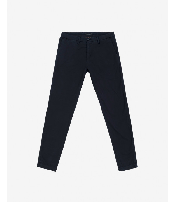 Chinos basico slim fit