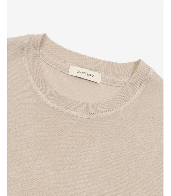 T-shirt in maglia basic