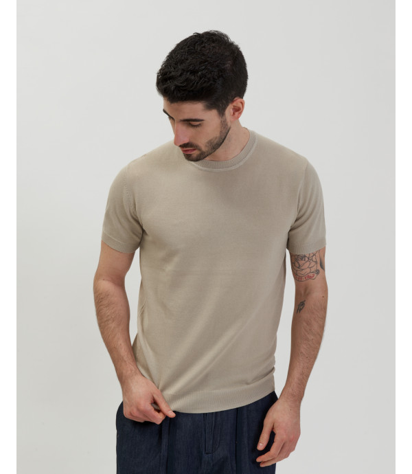 T-shirt in maglia basic