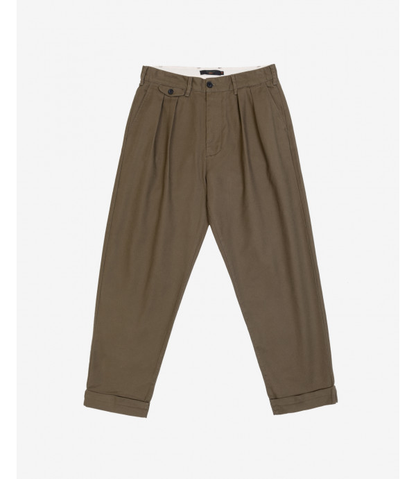Pantaloni con pinces relaxed fit