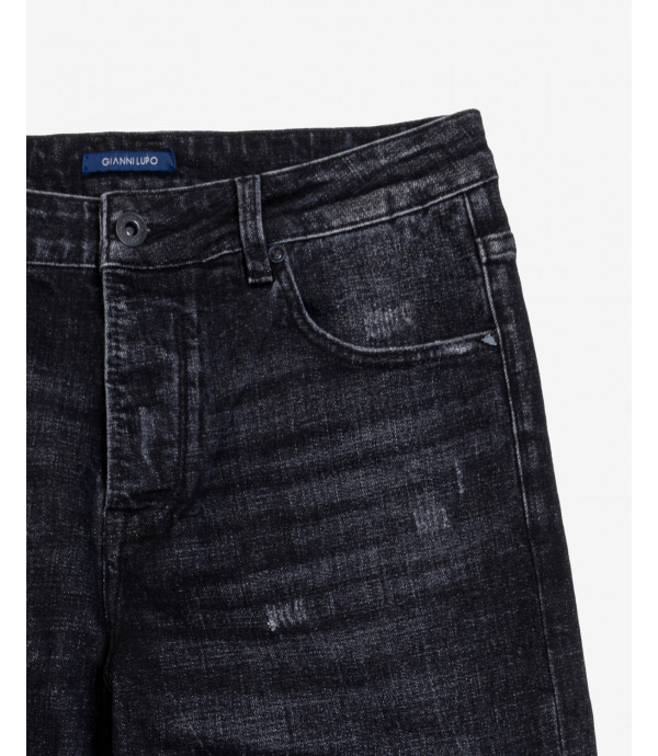 Mike carrot fit jeans with scratches in black