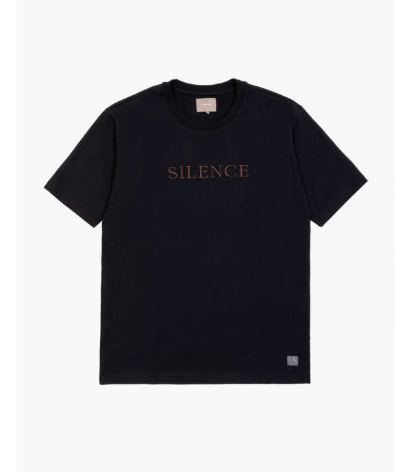 T-shirt with embroidered lettering