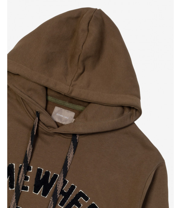 Hoodie with pile appliques
