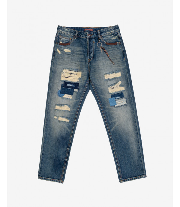 Jeans Grant carrot fit con patch e rotture