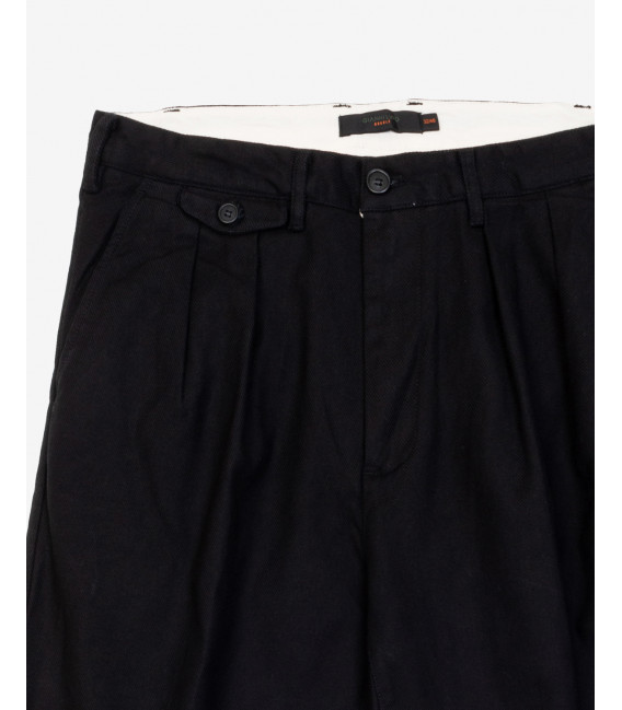 Pantaloni con pinces relaxed fit