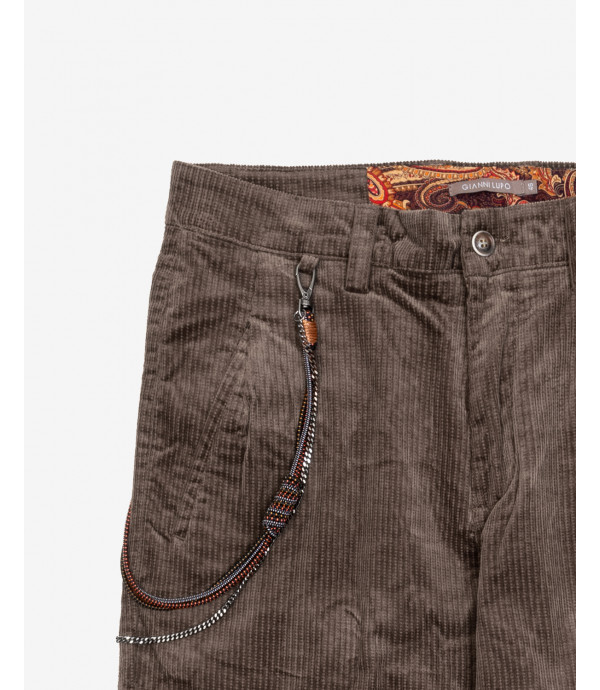 Low crotch trousers with pleats in cord