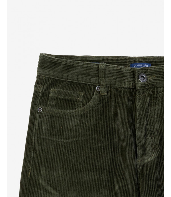 Cooper carroft fit trousers in cord with knee rip