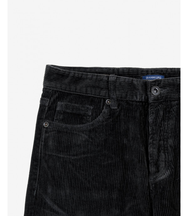 Cooper carroft fit trousers in cord with knee rip