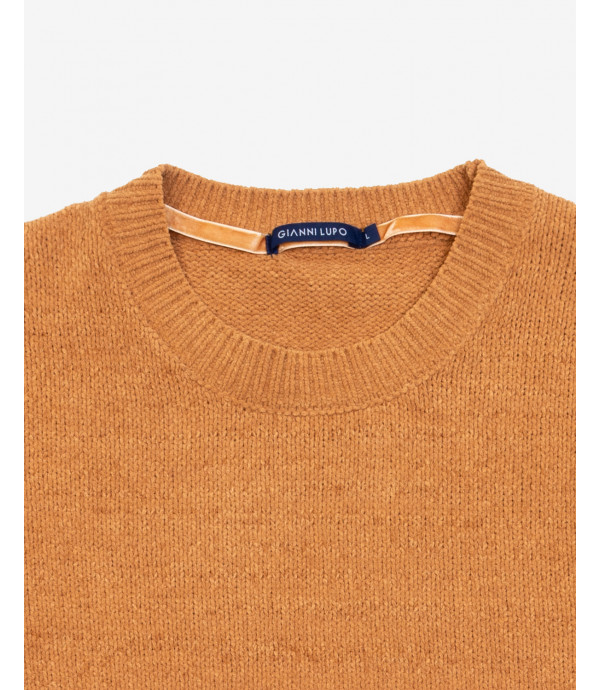 Crewneck sweater in chenille