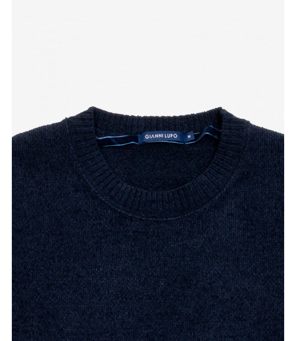 Crewneck sweater in chenille