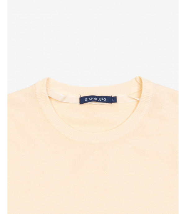 Basic crewneck sweater
