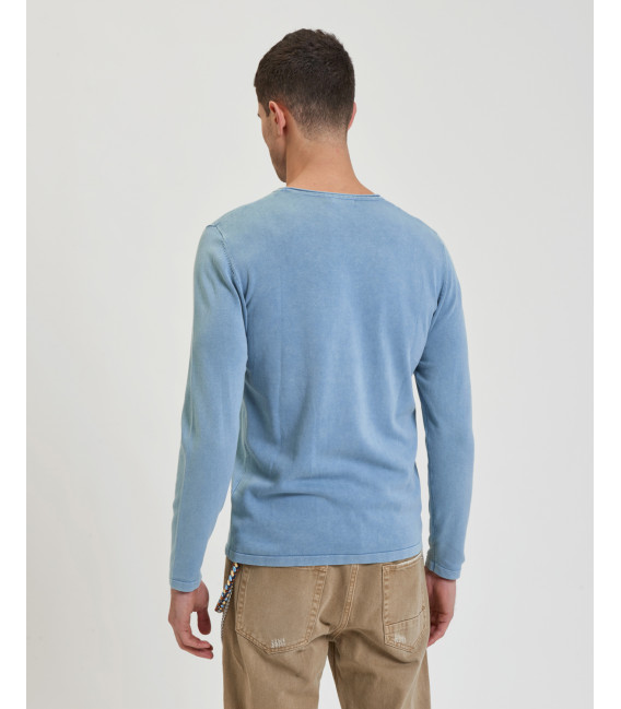 Delave effect cotton sweater