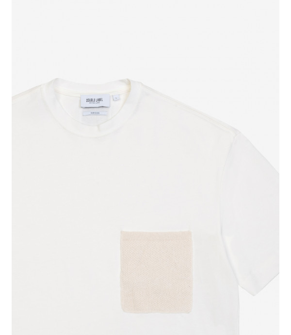 Oversize t-shir with knitted pocket