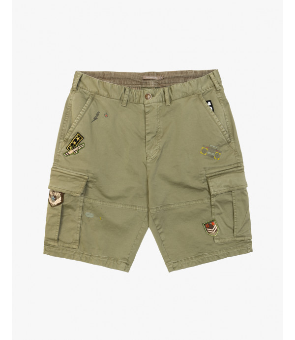 Cargo short with patches