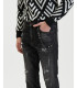 MIKE95 carrot cropped jeans with rips in black