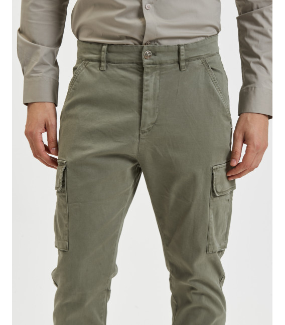 Pantaloni cargo slim fit