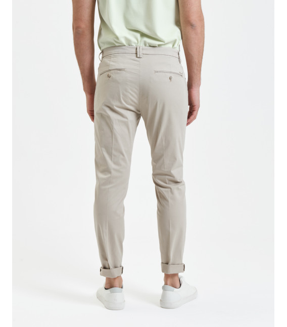 Chinos regular fit in cotone