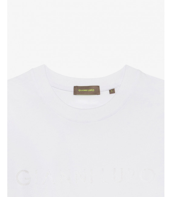 T-shirt with logo
