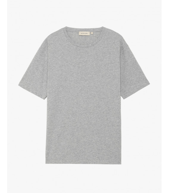 T-shirt essential