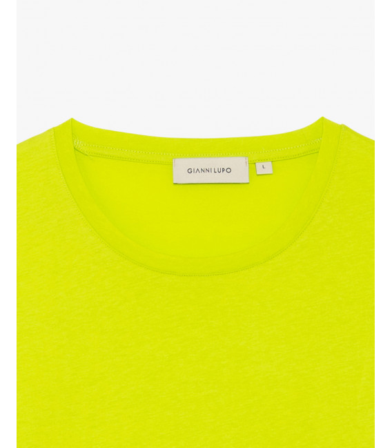 T-shirt essential
