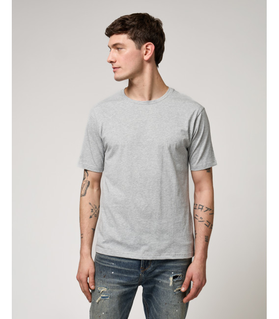 T-shirt essential
