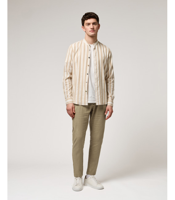 Pantalone in lino con laccio