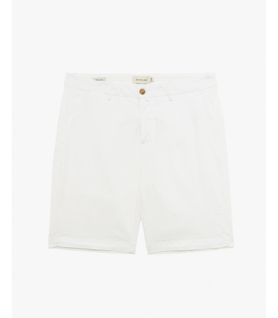 Basic chinos shorts