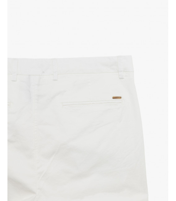 Basic chinos shorts