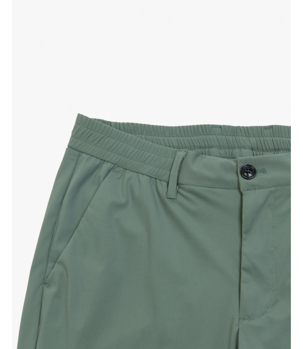 Tech fabric bermuda shorts