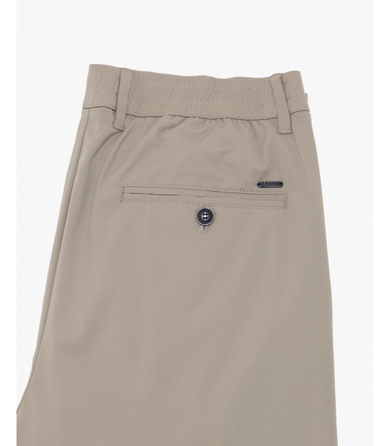 Tech fabric bermuda shorts