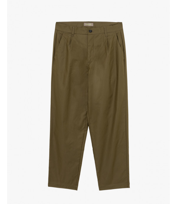 Wide leg trousers with flat front crease