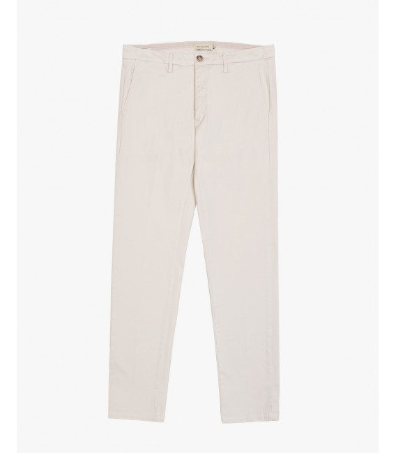 Pantaloni slim fit