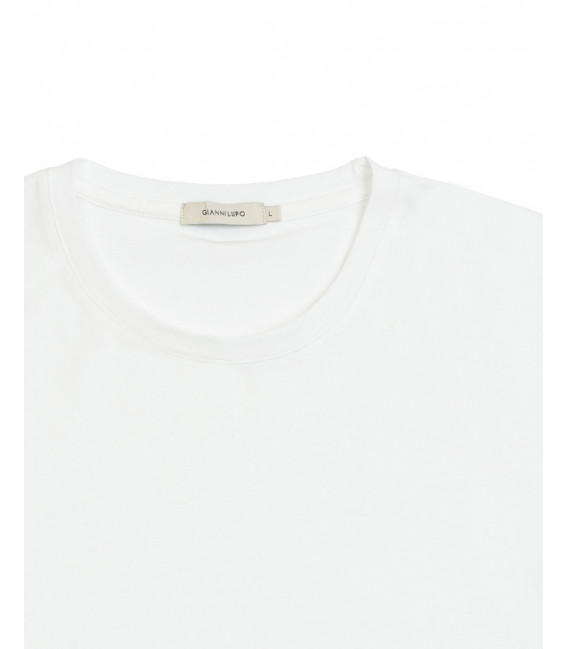 Essential T-shirt