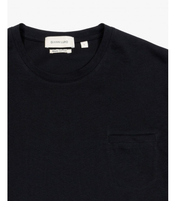Extra-fine cotton t-shirt with pocket