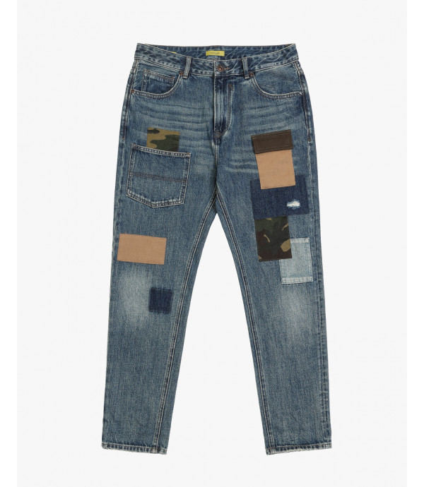GRANT carrot fit jeans with patches
