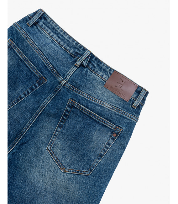 DAD oversized jeans with vintage effect
