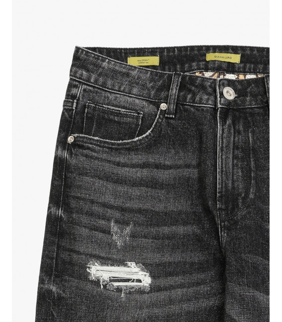 Jeans GRANT carrot fit neri con toppa