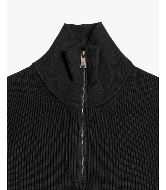 Maglia con collo a imbuto e zip